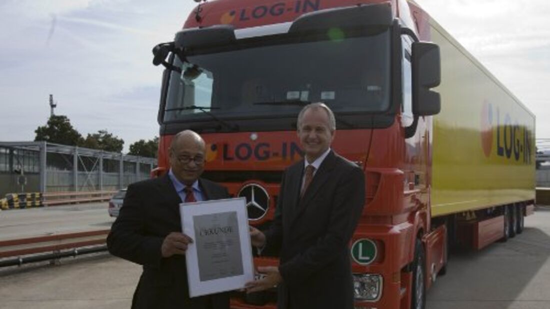 10.000 Actros mit Notbremsassistent