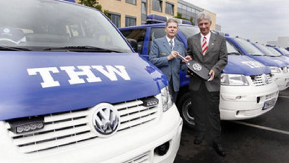 100 Transporter für das THW
