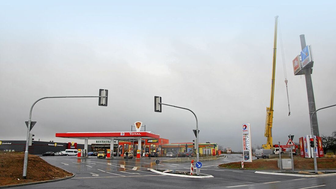 24-Autohof Neuberg