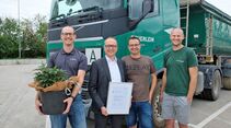 60 Jahre Mitglied DEKRA, Urkundenübergabe an Beuerlein