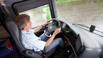 ADAC und Scania suchen sichersten Fahrer 