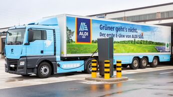 ALDI SÜD bringt ersten Elektro-Sattelzug mit Kühlung auf die Straße