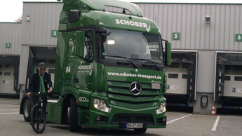 Abbiegeassistent, Schober, Hermann, Winfried Hermann, Feldversuch