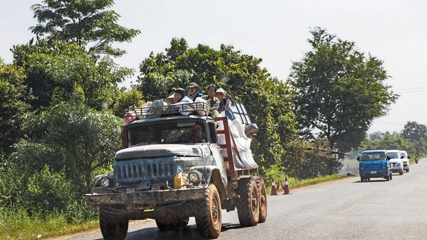 Abenteuer Laos, FF 7/2018.
