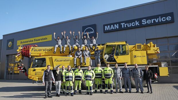 Abeschleppdienst, Ölspur, Unfall, Tator, Reiniger, Truckjob FF 6/2018.