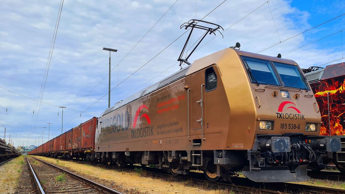 Abfalltransport von TX Logistik auf der Schiene