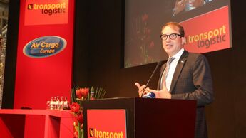 AlexanAlexander Dobrindt (Transport logistic)