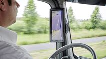 Assistenzsysteme im Lkw