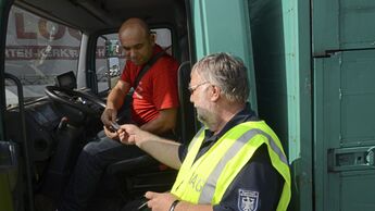 BAG Kontrolle Lkw-Fahrer