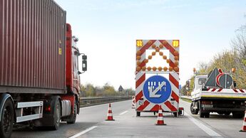 Baustellenwarner, Baustelle, Autobahn