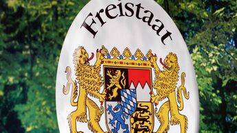Bayerns Staatsstraßen sind häufig marode