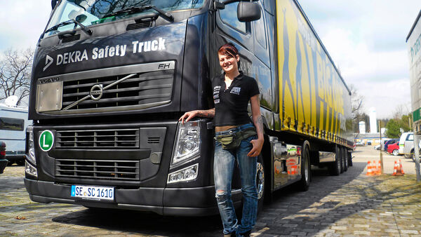 Beschleunigte Grundausbildung, Dekra, Safety Truck, Volvo