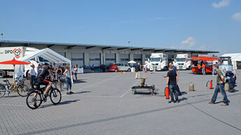 Betriebsfest bei Diebel, Betriebsgelände, MAN, Parkplatz 