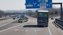 Bilder zur ersten Hilfsaktion von Celik Logistik im März 2022