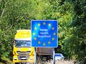 Binnenhandel in der EU: Lkw an der deutsch-französischen Grenze