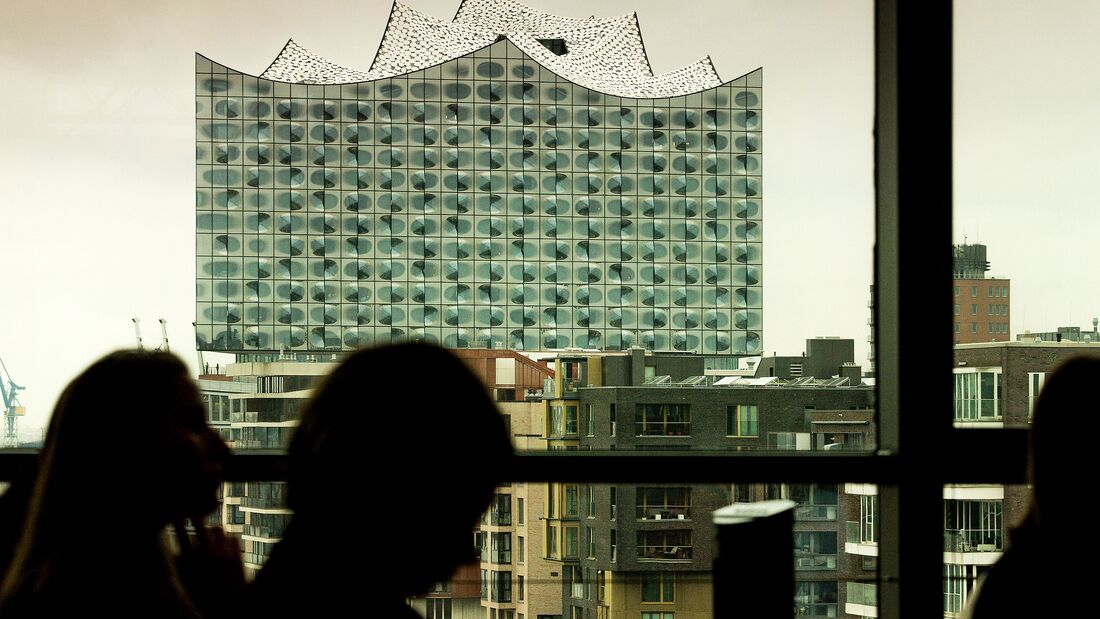 Blick vom KLU_auf die Elbphilharmonie