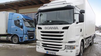 Bodan Natur Großhandel Iveco LNG 400 links Scania 320 Hybrid alternative Antriebe Nachhaltigkeit