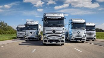 Brennstoffzellen-Lkw im Logistikeinsatz: Start der kundennahen Erprobungen von Mercedes-Benz GenH2 Trucks

Fuel cell trucks deployed in real-life operations: start of initial customer trials with Mercedes-Benz GenH2 Trucks