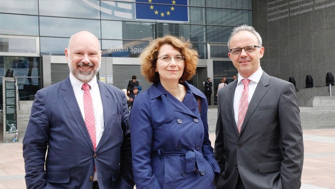 Brüssel, BGL, FNTR, NLA, Soren Larsen (NLA), Isabelle Maitre (FNTR), Dirk Saile (BGL) 