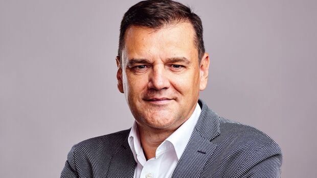 Bruno Weissmann, Helrom