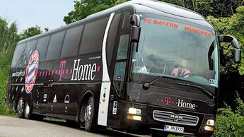 Bus des FC Bayern von MAN