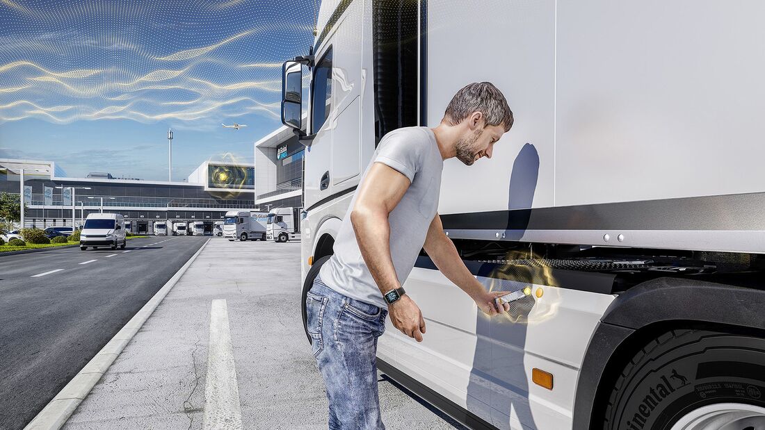 Continental digitalisiert die Lkw-Abfahrtskontrolle mittels Smartphone-App und NFC-Tags.