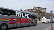 Corona-Bus-Korso durch Dresden