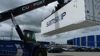 Cuxport, Hafen Cuxhaven, Samskip, Arnarfell