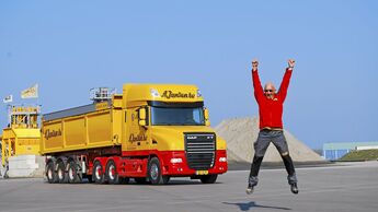 DAF XT 105
