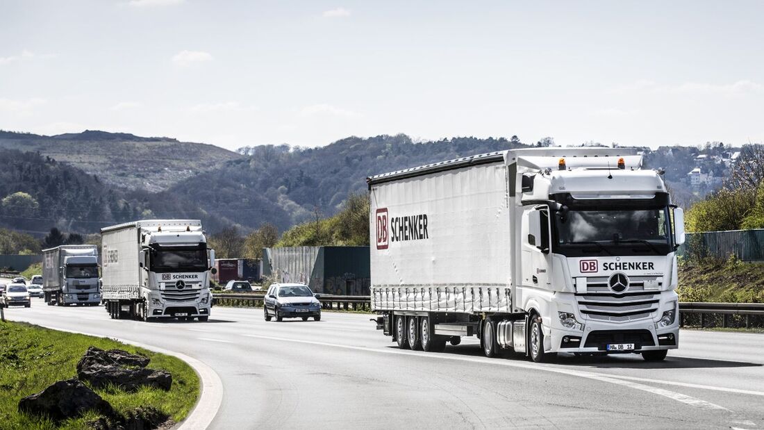 DB Schenker ist Logistikpartner des MERCEDES AMG PETRONAS Formel 1 Teams