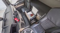 DE: Neue MAN Lkw der Euro 6-Norm rollen seit August 2017 serienmäßig mit RIO-Box vom Band.
EN: New MAN Euro 6-standard trucks come since august 2017 with RIO-Box as standard equipment.