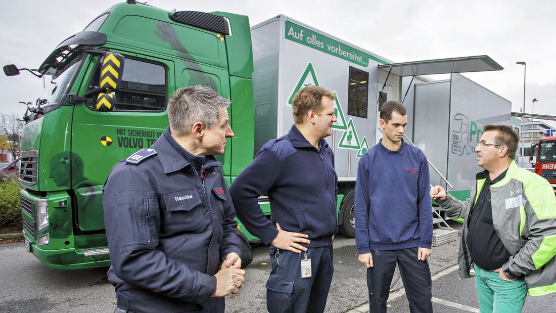 DEKRA LKW FAHRSIMULATOR WERKSFEUERWEHR HENKEL