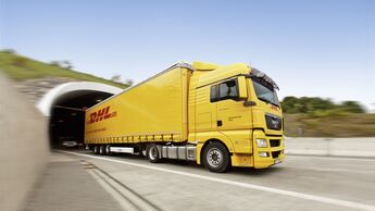 DHL, Landtransport, DHL-Lkw, Lkw