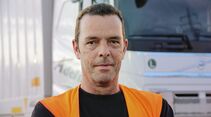 DPD Spedition FF 10/19  Hub Pforte Tor an der rampe (MAN) brücken (Adelmann) Band Pakete  ausgeladen Zentrale überwacht Wiesen Umsetzen Brücken Plomenkontrolle Betriebsart Patrick Gerson Verdi Logistik Paket Paketdienst