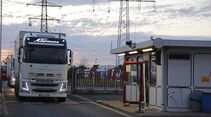DPD Spedition FF 10/19  Hub Pforte Tor an der rampe (MAN) brücken (Adelmann) Band Pakete  ausgeladen Zentrale überwacht Wiesen Umsetzen Brücken Plomenkontrolle Betriebsart Patrick Gerson Verdi Logistik Paket Paketdienst
