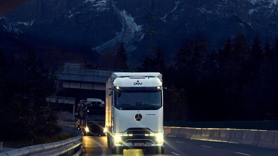 DSV setzt den E-Lkw für Nachttransporte über den Brenner ein