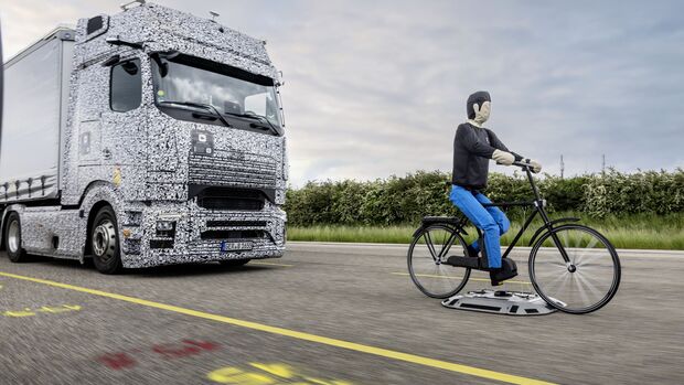 Daimler Truck Assistenzsysteme