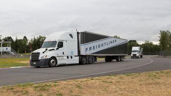 Daimler Trucks gründet Forschungs- und Entwicklungszentrum für automatisierte Lkw in Portland (Oregon)