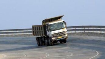 Daimler eröffnet indische Teststrecke