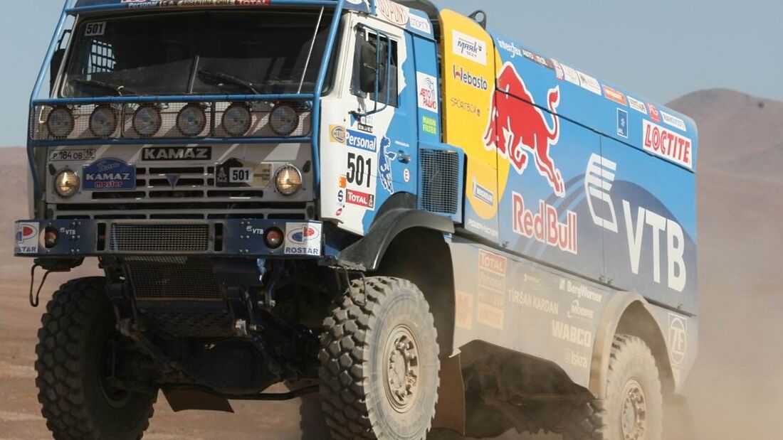 Dakar: Kamaz weiter vorn
