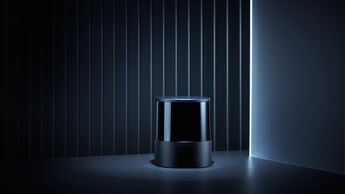 Das OT128 Lidar-System von Hesai Technology vor einem schwarzen Hintergrund.
