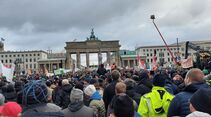 Demo der Landwirte und der Logistikbranche vor dem Brandenburger Tor