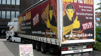 Der Fahrermangel fordert von der Transportbranche Initiative - doch nur der Mittelstand scheint sich zu rühren.