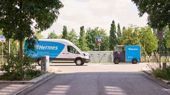 Der KEP-Dienstleister Hermes Germany vermeldet zum Ende des Geschäftsjahres 2025/26 einen Meilenstein: Das Unternehmen stellt in 80 deutschen Innenstädten emissionsfrei zu.