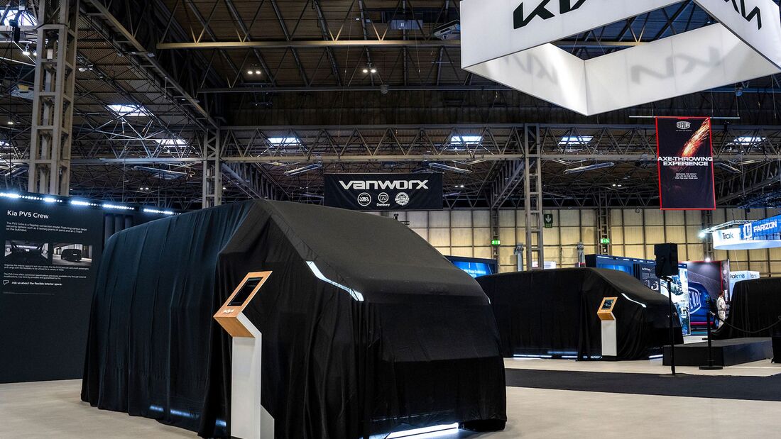 Der Kia PV5 Cargo feiert auf der Commercial Vehicle Show in Birmingham als Kurzversion Europapremiere.