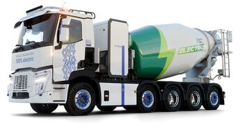 Der Renault Trucks C 10x4 wird auf der Bauma in München im April 2025 präsentiert.