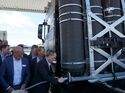 Der Wasserstofflieferant und -hersteller Tyczka Hydrogen hat im Güterverkehrszentrum (GVZ) Region Augsburg eine Tankstelle für grünen Wasserstoff in Betrieb genommen. Bayerns Wirtschafts- und Energieminister Hubert Aiwanger weihte die Tankstelle ein.