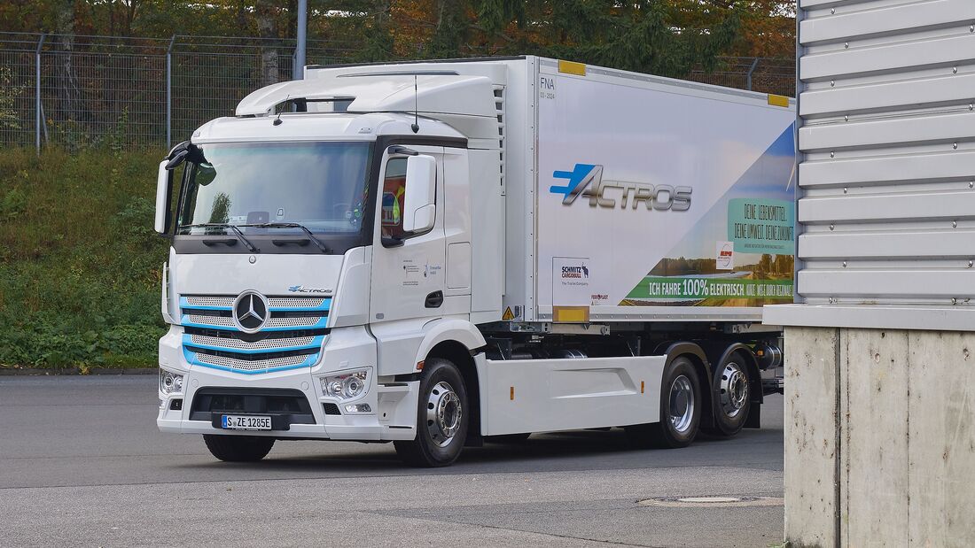 Der eActros bei Meyer-Logistik