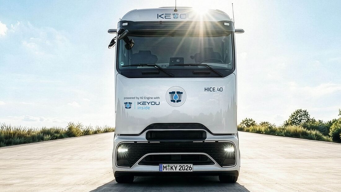 Der neue Keyou HICE.40 kombiniert das Original Mercedes-Benz Actros Chassis mit einem von Keyou auf Wasserstoffbetrieb angepassten Mercedes-Benz OM 471 Motor.