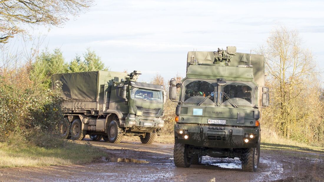 Die Bundeswehr benötigt dringend eine neue Generation ungeschützter Transportfahrzeuge. RMMV und Iveco sind im Rennen um den Großauftrag. 